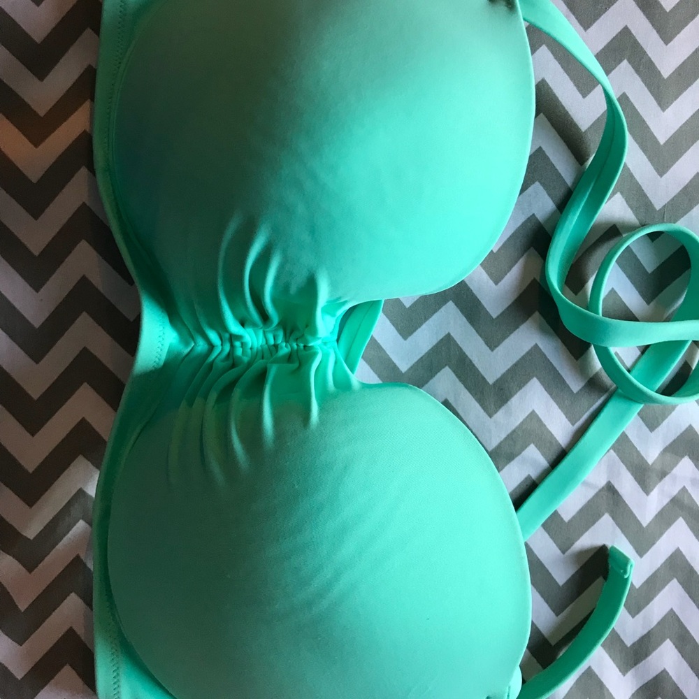 Bathing suit top
